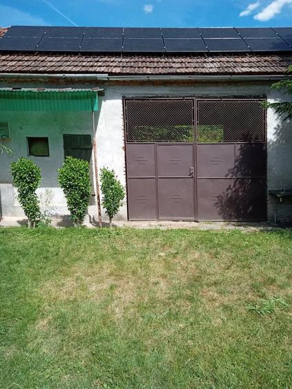 Casă cu 3 camere cu Teren 9797 Mp în Monoroștia
