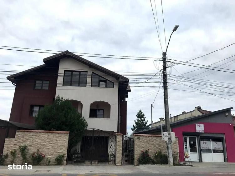 Casă cu 7 camere cu Teren 770 Mp în Dărăști-Ilfov
