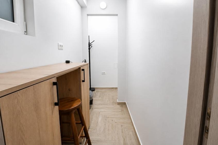 Spatiu comercial centru, renovat - 8