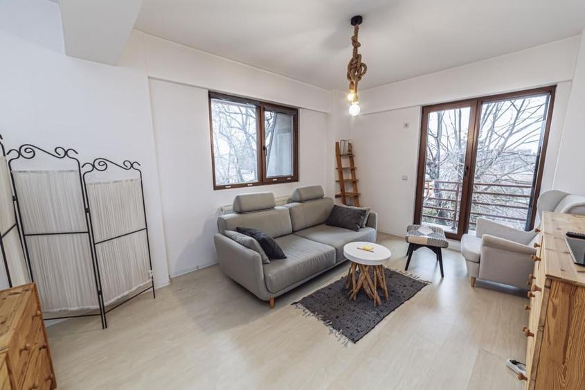 Apartament cu 2 camere decomandat, mobilat în Bucureștii Noi