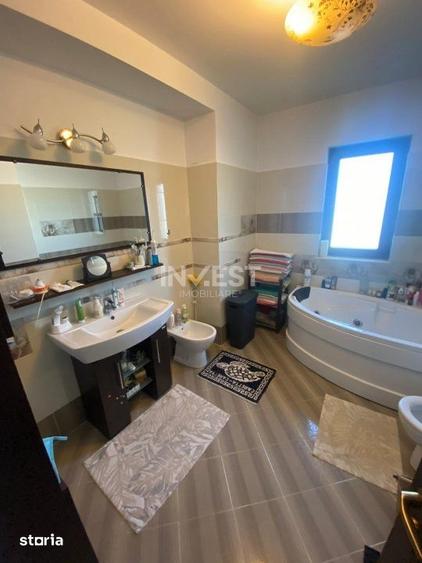 Casă cu 4 camere cu Teren 446 Mp în Valea Lupului