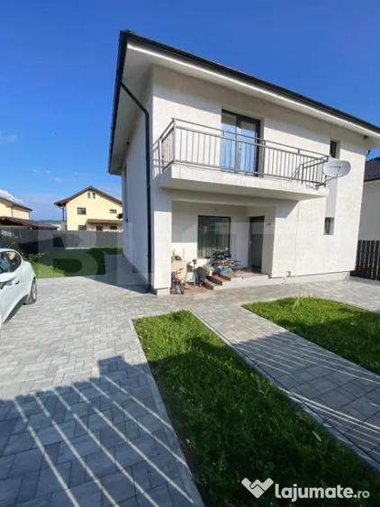 Casă cu 4 camere cu Teren 410 Mp în Sud