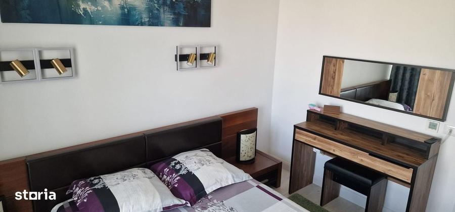 Apartament cu 3 camere decomandat în Păcurari