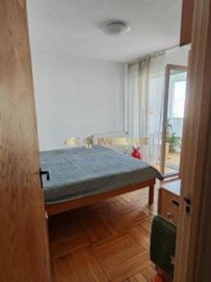 Apartament cu 2 camere semidecomandat, mobilat în Baba Novac