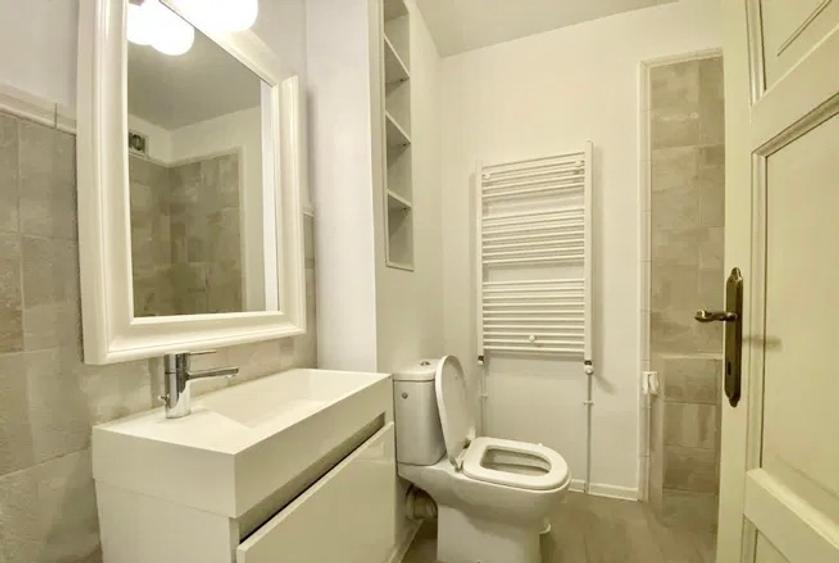 Apartament cu 2 camere decomandat în Kiseleff