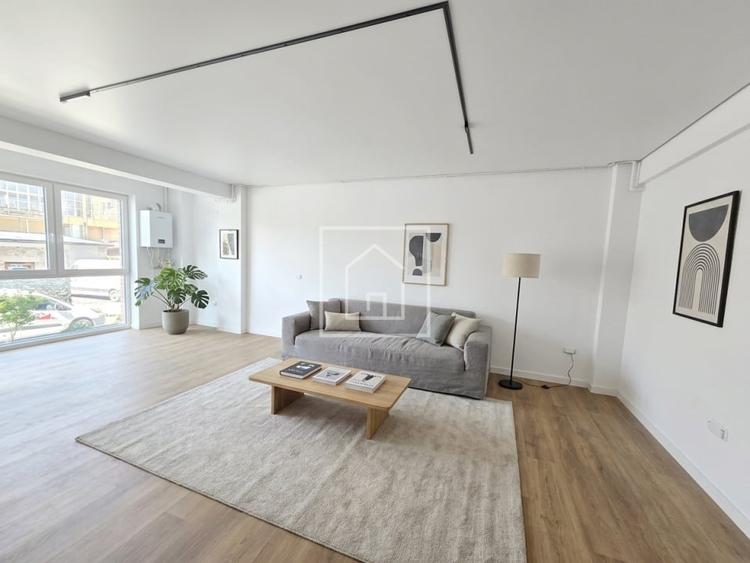 Apartament cu 3 camere decomandat în Ștrand