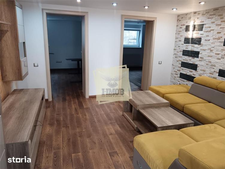 Casă cu 6 camere cu Teren 650 Mp în Țiglari