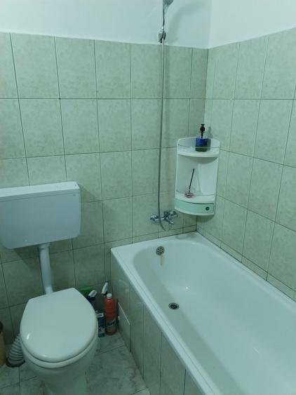 Garsonieră semidecomandată în Ostroveni