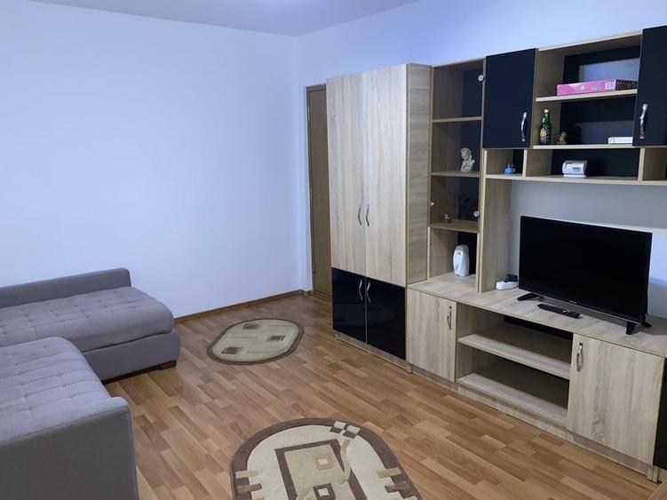 Inchiriez Apartament 2 camere NORD - 1