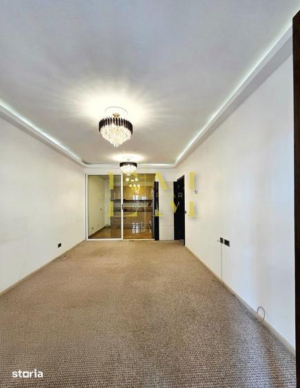 Apartament cu 3 camere în Tractorul