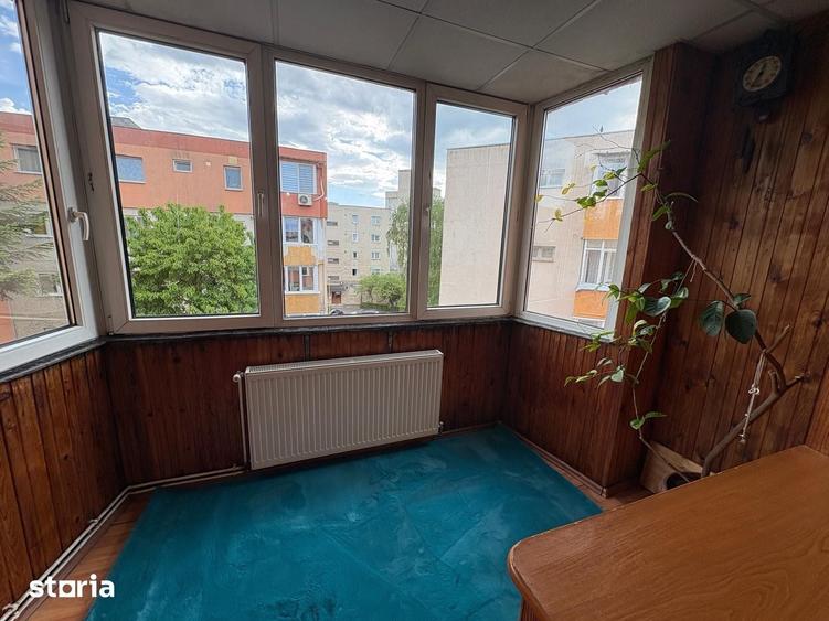 Apartament cu 2 camere decomandat în Centrul Civic