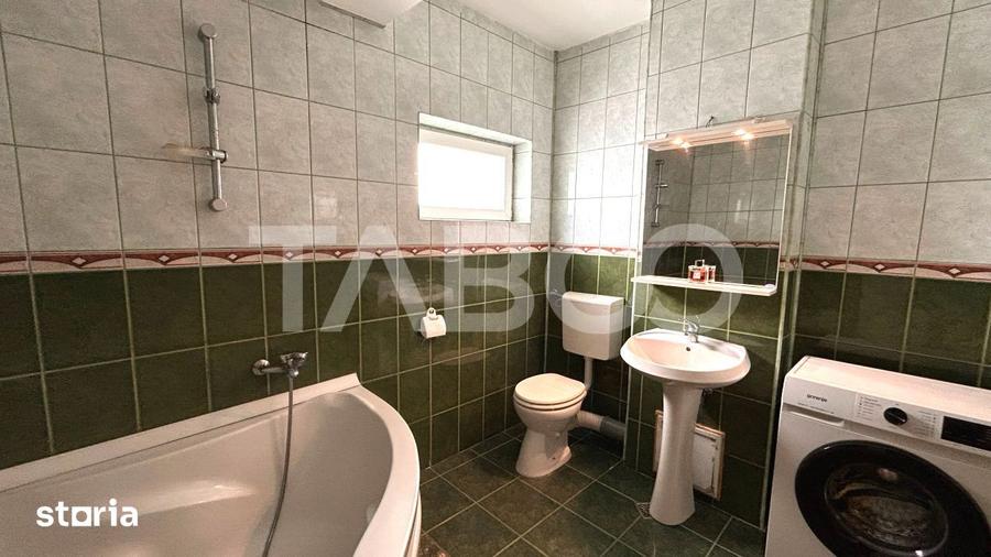 Apartament cu 4 camere semidecomandat, mobilat în Tilișca
