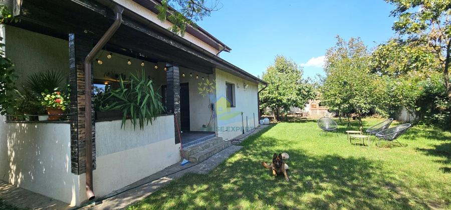 Casă individuală cu 6 camere cu Teren 700 Mp în Corbeanca