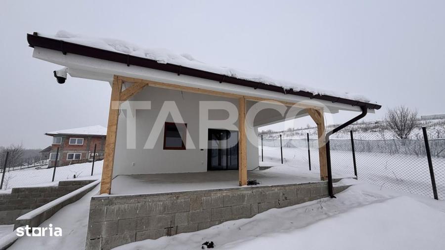 Casă cu 4 camere cu Teren 106 Mp în Șura Mare