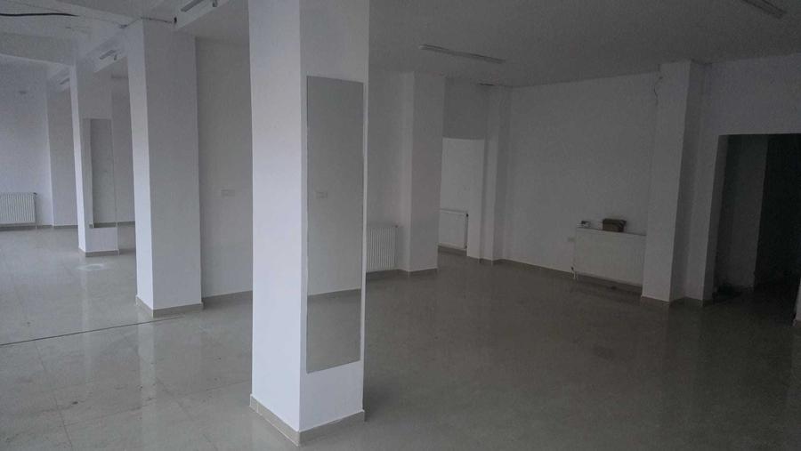Spațiu comercial, de 140 mp, în Central