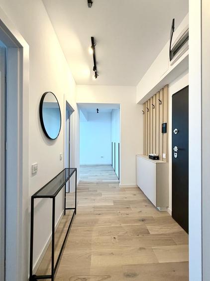 Apartament cu 2 camere semidecomandat în Pipera