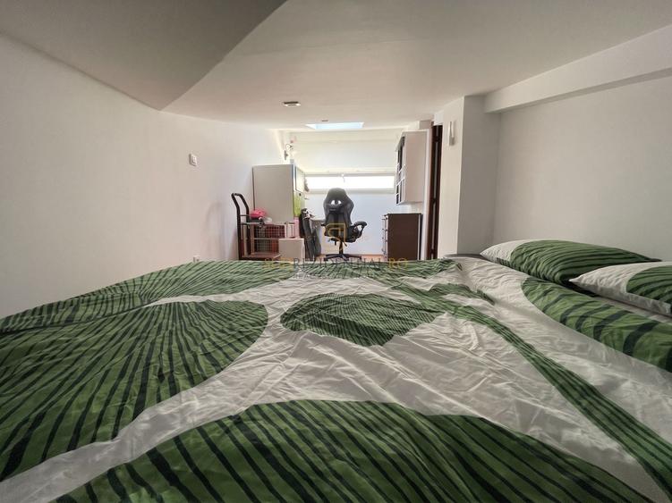 Apartament cu 3 camere semidecomandat, mobilat în Apărătorii Patriei
