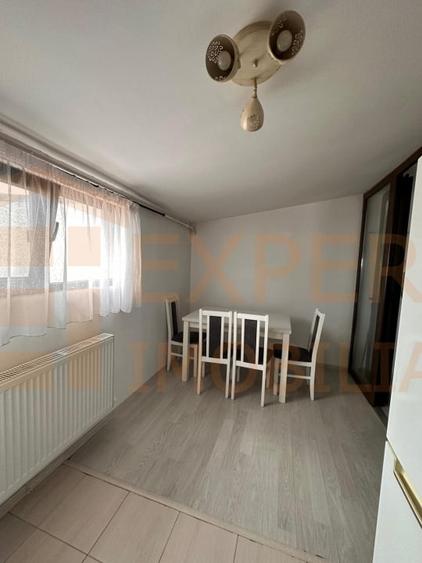 Apartament cu 2 camere decomandat, mobilat în Primo