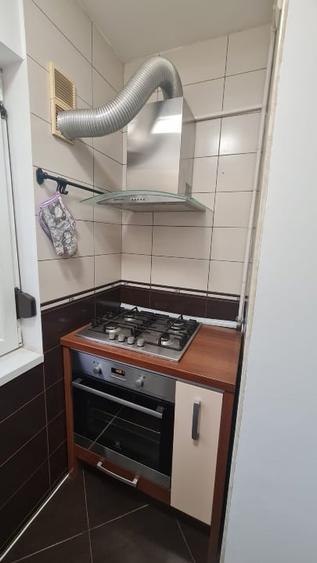 Apartament cu 2 camere decomandat, mobilat în Decebal