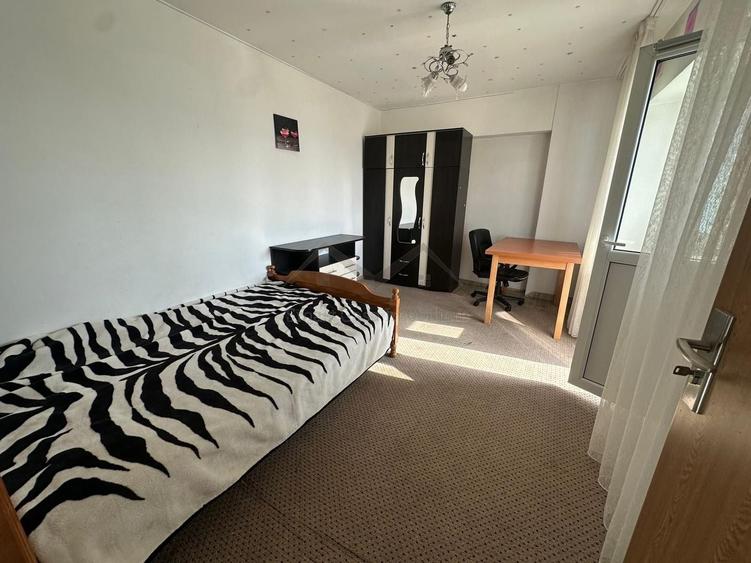 Apartament cu 2 camere decomandat în Bd. Independenței