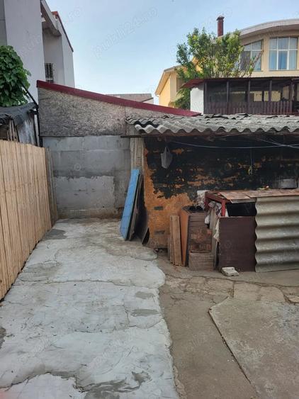Casă cu 4 camere în Coiciu