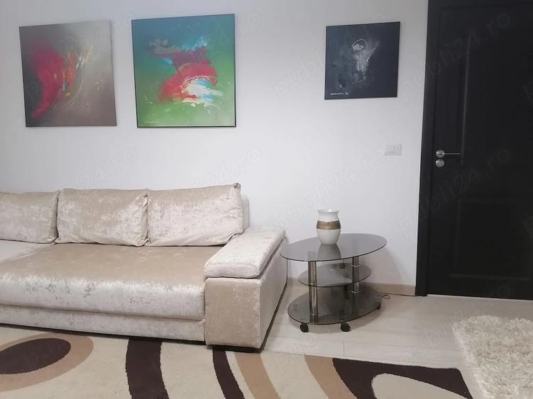 Apartament cu 2 camere decomandat în Precista