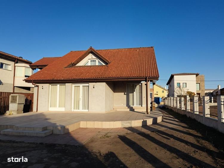 Casă cu 4 camere în Nojorid