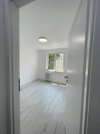 Apartament cu 2 camere decomandat în Rahova