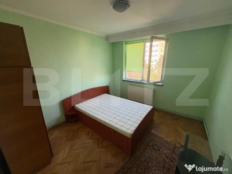 Apartament cu 2 camere semidecomandat în Craiovei