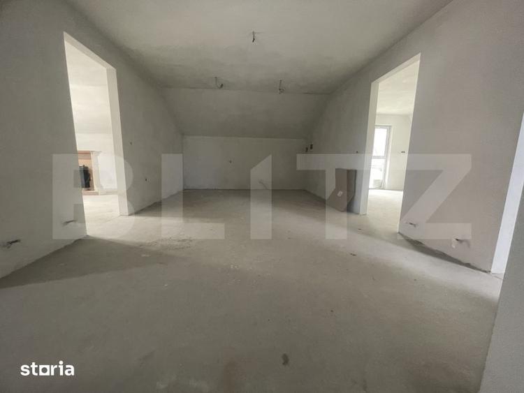 Casă cu 5 camere cu Teren 1000 Mp în Central