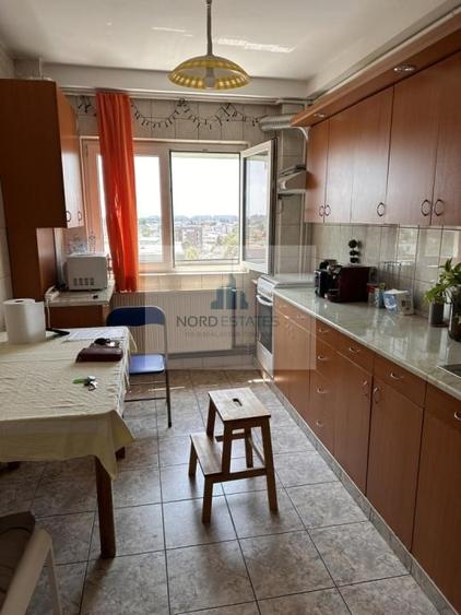 Apartament cu 4 camere, mobilat în Brâncoveanu