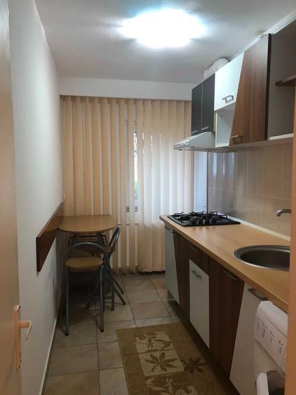 Garsonieră decomandată în Odobescu