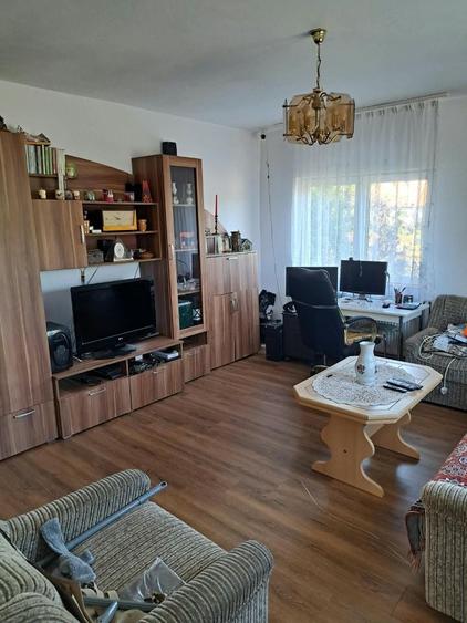 Casă cu 2 camere în Zagon
