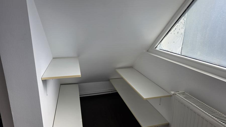 Apartament cu 2 camere decomandat, mobilat în Steaua