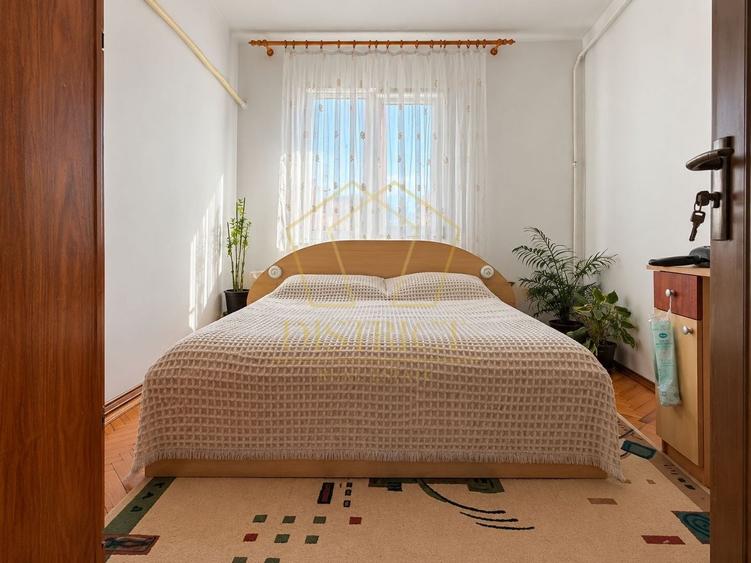 Apartament cu 3 camere semidecomandat, mobilat în Gheorghe Lazăr