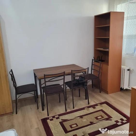Garsonieră în Berceni