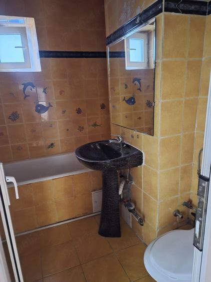 Apartament cu 2 camere decomandat în Mazepa 1