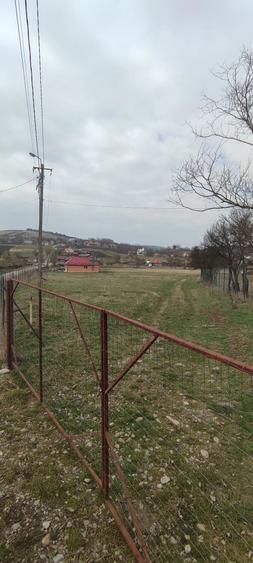 Teren de 1340 mp, în Mociu