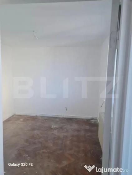 Apartament cu 2 camere decomandat în Dâmbu Pietros