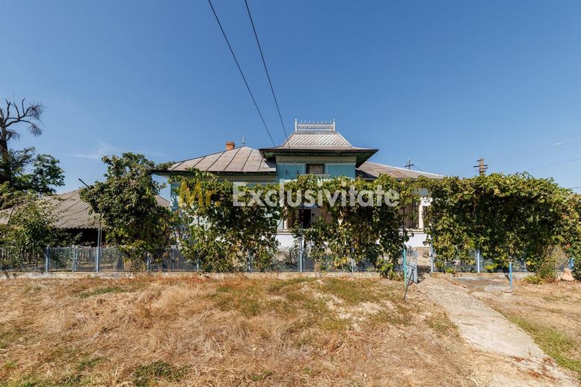 Casă individuală cu 3 camere cu Canalizare în Periferie