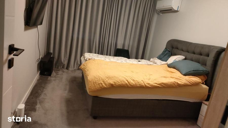 Casă cu 4 camere cu Teren 200 Mp în 1 Decembrie