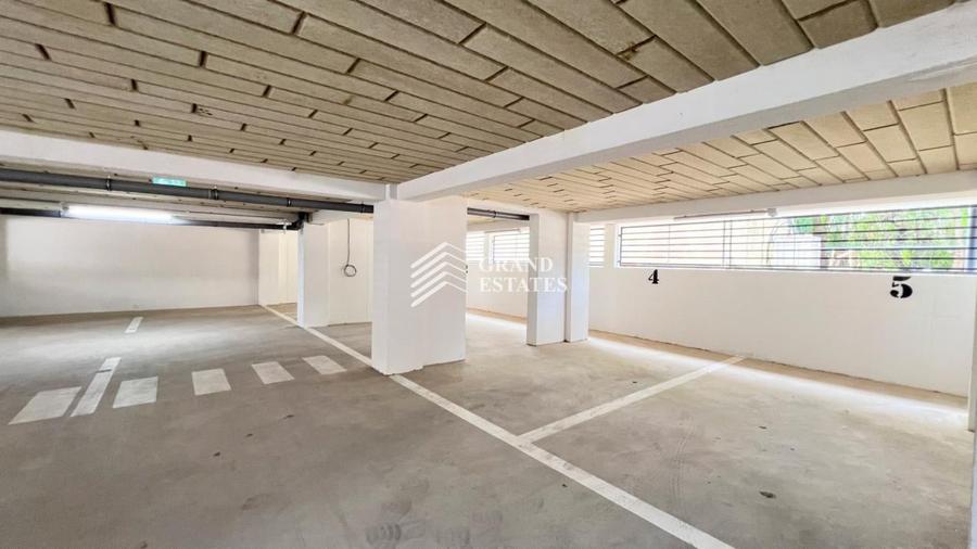 Apartament cu 3 camere semidecomandat, mobilat în Otopeni