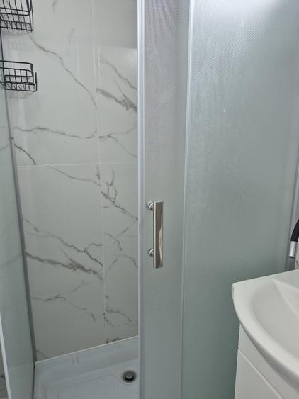 Apartament cu 2 camere semidecomandat în Dacia