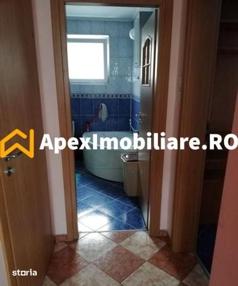 Apartament cu 2 camere semidecomandat în Cișmigiu