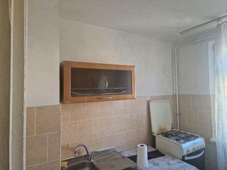 Apartament cu 2 camere decomandat în Dărmănești