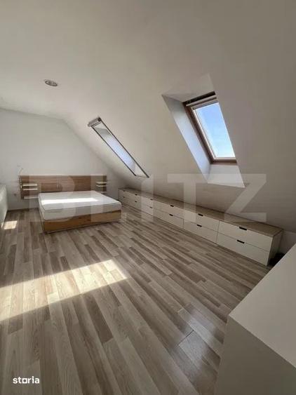 Apartament cu 3 camere semidecomandat în Luna