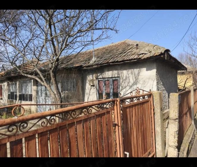Casă cu Teren 322 Mp în Central