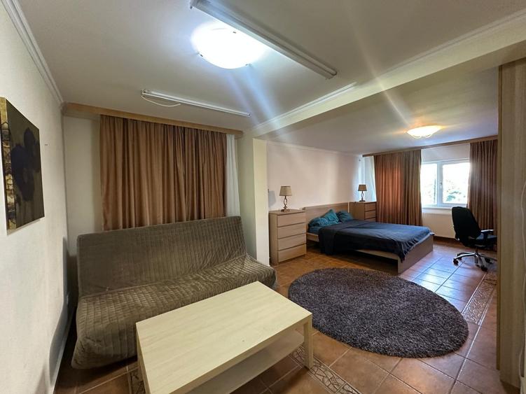 Apartament cu 2 camere decomandat în Otopeni