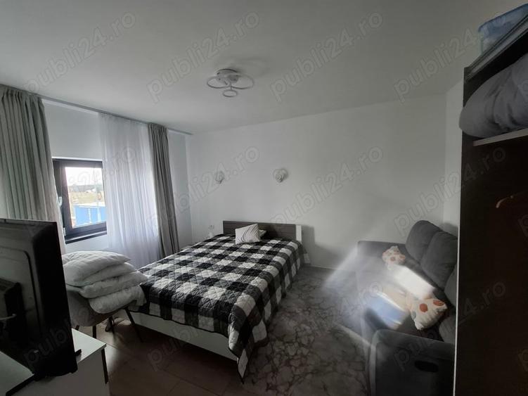 Casă cu 3 camere în Schitu