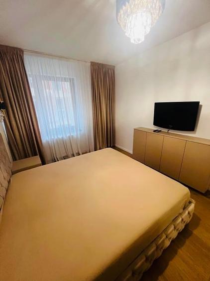 Apartament cu 2 camere decomandat, mobilat în Central